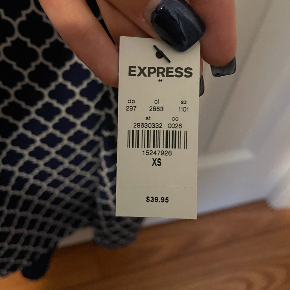 Express blouses - Picture 4 of 5